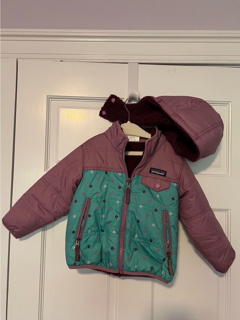 Patagonia Girls' Teal & Mauve Two-Tone Insulated Puffer Jacket with Hood